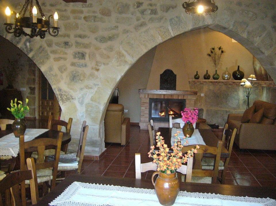 Las Bodegas Del Gilo Valdealgorfa Exterior foto